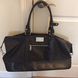 New Lifetime Athletics Fitness Gym Bag